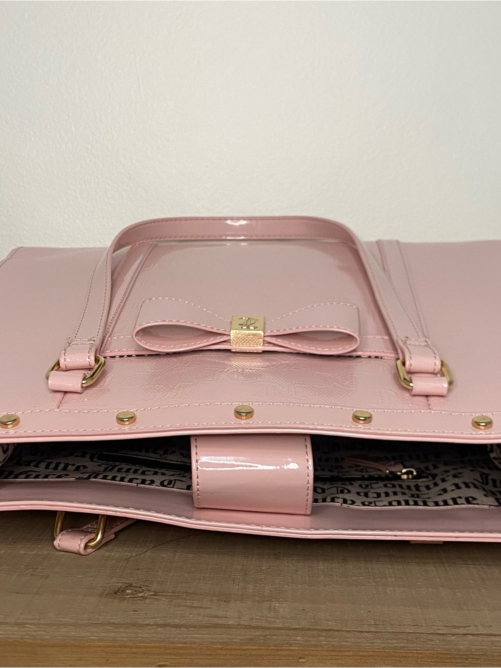 Juicy Couture Pink Patent Bow Purse/Tote Bag - Picture 8 of 10